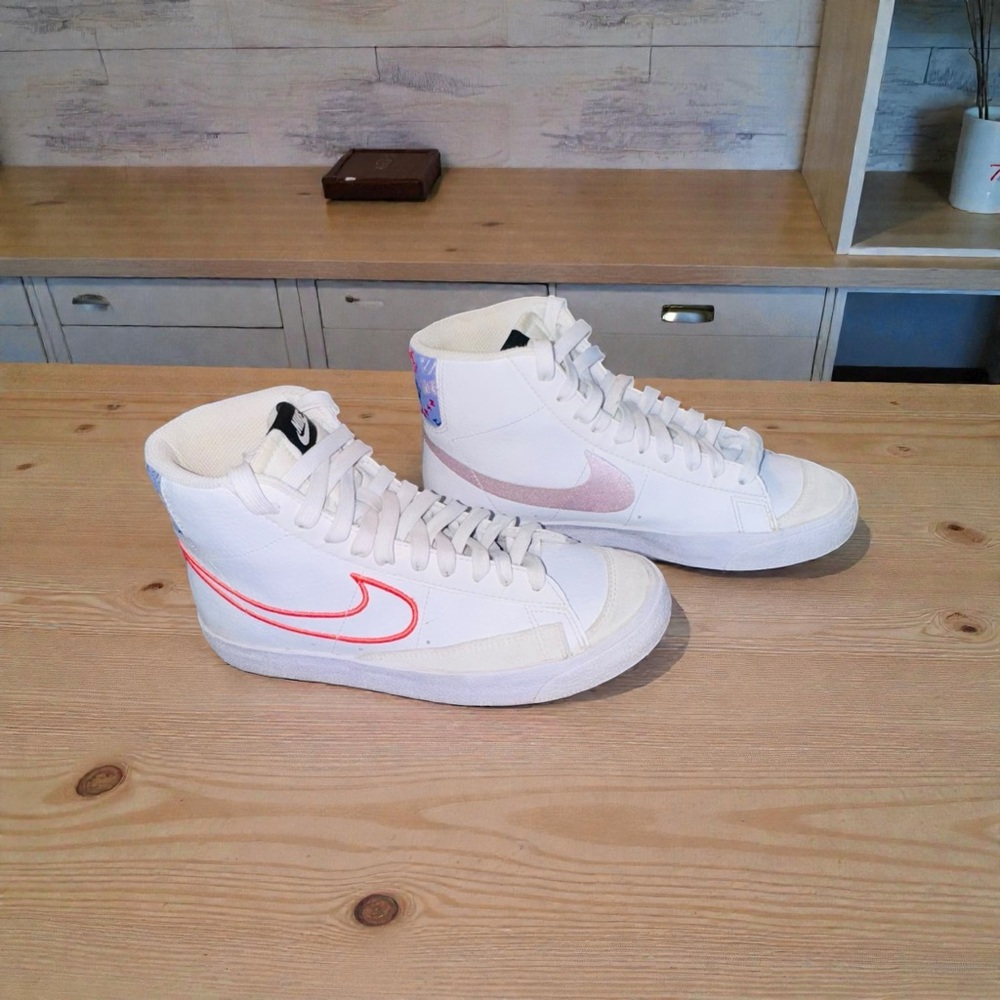 Nike Blazer Mid 77 SE GS White Purple Pink Orange Colorful sz 6Y EUC